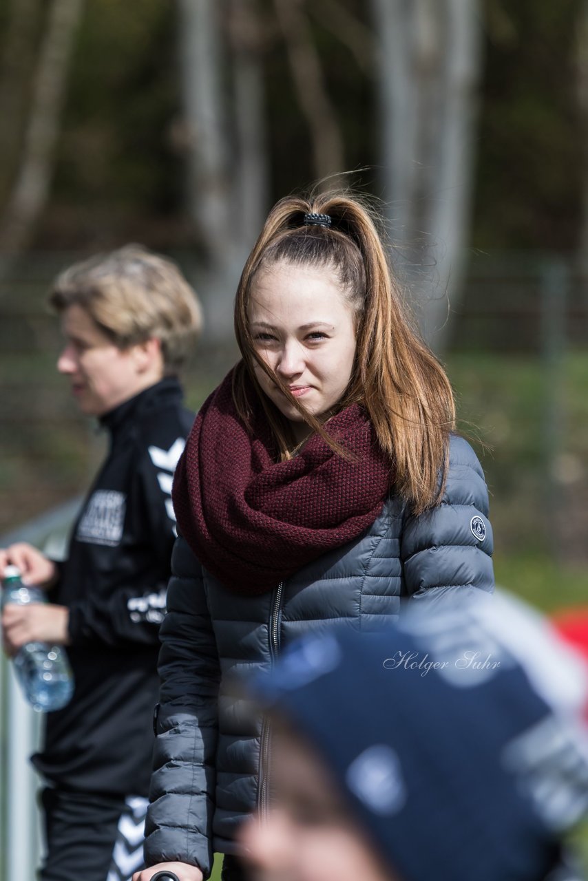 Bild 122 - Frauen SV Henstedt Ulzburg2 : TSV Schoenberg : Ergebnis: Abbruch